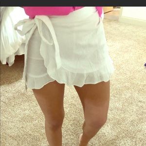 White skort